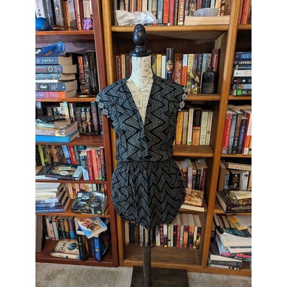 Rebecca minkoff Hellena mini dress button front elastic waist sz small euc - Picture 2 of 6